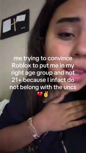 Roblox customer service is gonna hate seeing me. I hate Roblox final boss right here #fyp #roblox #bs #age #pls