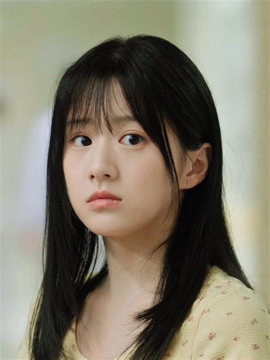 Dia membuat gadis itu bahagia dengan caranya sendiri.#cdrama #neverendingsummer #TikTokTainment #BahasDrama #CHIXIA