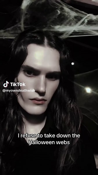 Vampire Aesthetic Halloween Decor Ideas for Your Home