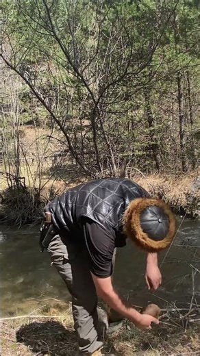 Primitive Life and Primitive Fishing #survival #solocamping #fishing