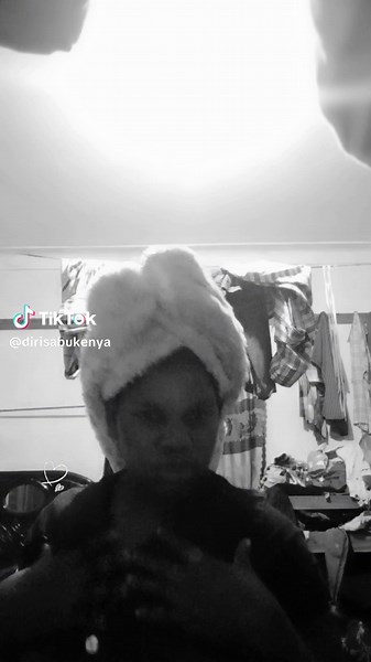 dirisabukenya (@dirisabukenya)’s videos with original sound - Ug old skul class music