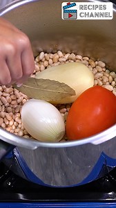 Whenever I make beans like this, everyone asks me for the recipe. #recipes #recipeoftheday #recipeshare #easyrecipe #recipevideo | Recipes Channel