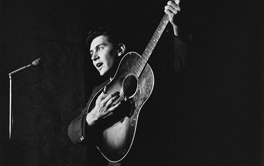 Phil Ochs, ‘Love Me, I’m A Liberal’ - Rolling Stone Australia