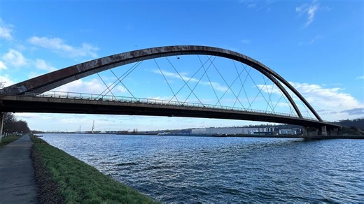 Le pont d'Hermalle-sous-Argenteau est fermé jusqu'en automne 2027 - RTBF Actus