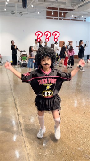 아줌마야?아저씨야?🤣#nobatidao #brazil #dance #춤추는곰돌 #춤추는소율 #춤추는곰돌의랜덤댄스 #music #춤추는곰돌의타이머댄스 #funny #fyp #dj