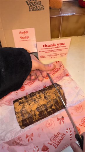 Vegan Biscoff Yule Log Recipe for Christmas