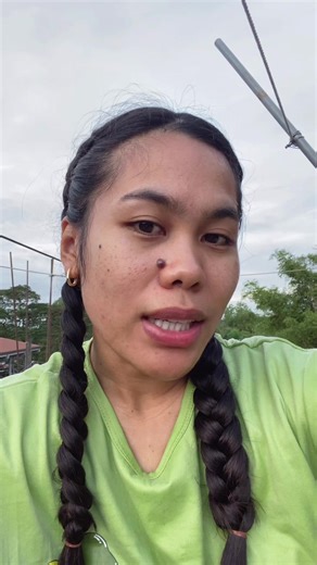 Early Morning Vlog Editing and Fresh Produce Encounter