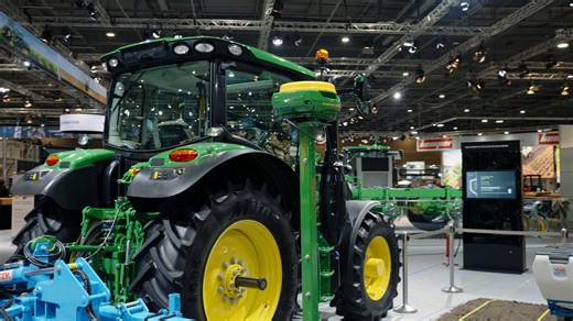 9.2K views · 726 reactions | #SIMA 2022 : il ne vous reste que quelques heures pour découvrir Autopath sur notre stand. | John Deere | Facebook