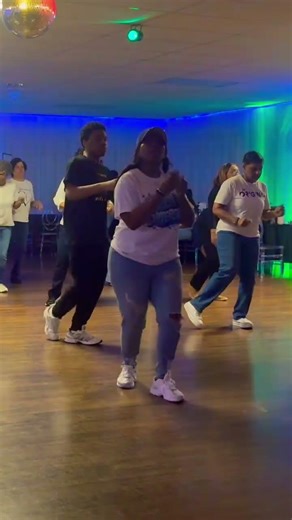 Cruise Control Line Dance| Fridays with Freshco All Request Line Dance Party #linedance