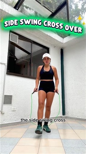 This skill includes basic skills such as running steps and cross over.Try it! #jump #jump #jumprope