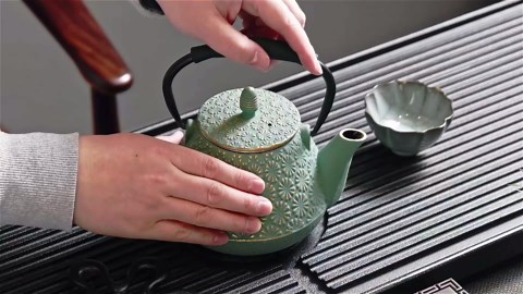 Jobe Valves J-ADF110 Garden Hose Adaptor, 3/4" GHT x 3/4" NPT with Swivel, 150PSI, Black UV Reinforced Nylon Material with Nitrile Seals - Threaded End Fits 3/4" GHT & 1" MPT