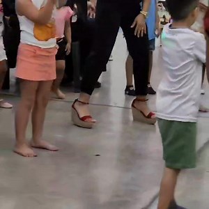 9K views · 96 reactions | En el cumple de brandom !! La banda llegaba con todo su color a festejar sus 8 añitos junto a toda su familia y amigos ! Contrataciones al 3815788393 | Murga La Famosa Banda Del Camion | Facebook