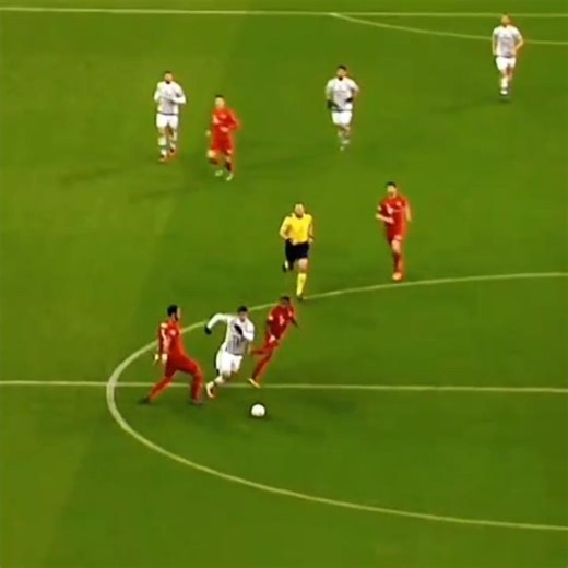 speed and skills🥶🚀 #football #skills #footballshorts #goals