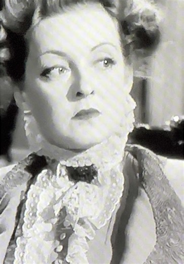 Rediscovering the brilliance that was Bette Davis. #LittleFoxes #BetteDavis #classicmovies