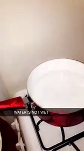 10M views · 72K reactions | Man Proves Water Is Not Wet  | i SEENT it | Facebook