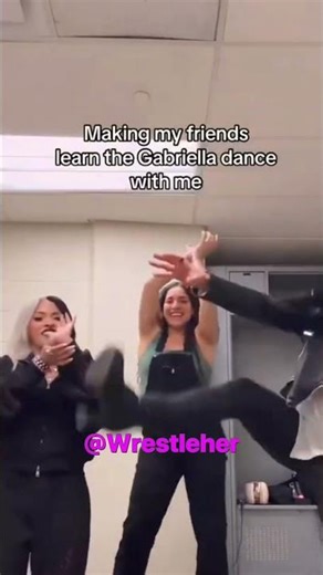 Zelina Vega, Raquel Rodiriguez & Stephanie Vaquer Show Off Their Katseye Moves 👀✨