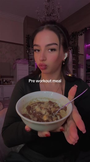 Watch that pump exude in your muscles 🤓 #gymtok #mealinspo #healthy #bulk #fitness