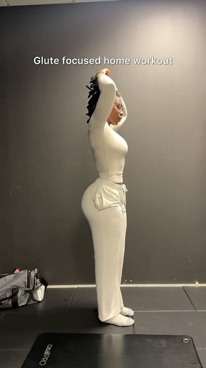 Alice | Wearing @hm Don’t let me find you making excuses now👂🏾 Keep in mind the goal is for you to make going to the gym a consistent thing because... | Instagram