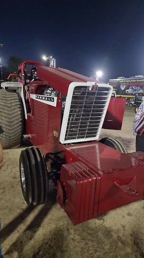 49K views · 686 reactions | Team Shelton Motorsports new IH 1206 Pro Stock warming up to hit the track in Bowling Green at the National Tractor Pulling Championships 2023 #IH #IH1206 #prostock #wompwomp #tractorpull | BUILT Diesel MAFIA | Facebook