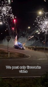 36K views · 503 reactions | Follow (us) for more @fireworks_fail_video 裡 . . Via : dm for credits #fail #fireworks #firework #fireworkfail #fireworks #thofjuly #firework #photography #love #feuerwerk #pyro #vuurwerk #independenceday #july #th #fourthofjuly #happy #fire #instagood #celebration #summer #night #america #happynewyear #photooftheday #pyrotechnik #silvester #fireworkshow | Fireworksfailvideo | Facebook
