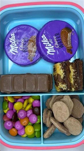 Packing School Lunch with Milka Sweets