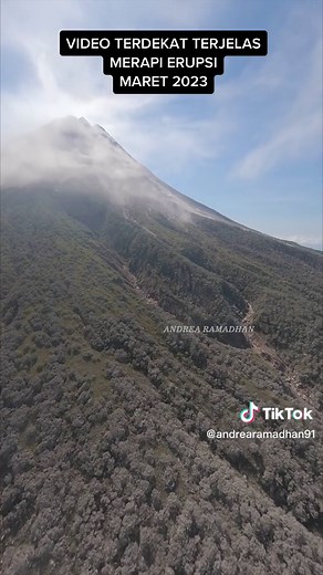 Video Terdekat Erupsi Merapi 2023