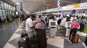 Watch CBS Mornings Labor Day travel ramping up - Paramount