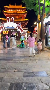 Funny frog 😂😂 #meme #funnymemes #instagram #funnyvideos #jokes #love #dankmemes #lmao #memes #laugh #dailymemes #like #cute #dank #memesdaily #viral #comedy #humor #funny #fun #lol | Funny Frogs