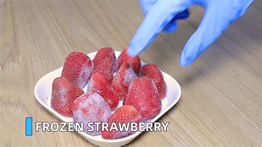 Hot Sale IQF Whole Strawberries Frozen Fruits Available in Bulk Packaging at Wholesale Price