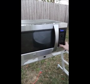 Microwave Tin Foil Experiment: Explosive Results!
