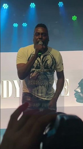 BIG DADDY KANE Performing “WARM IT UP KANE” Live W/ BUSTA RHYMES At The Brooklyn Bowl #bustarhymes