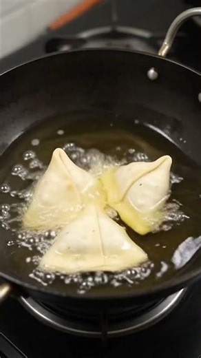 How to Make Crispy Samosas at Home | Easy Recipe
