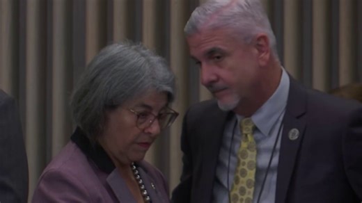 Effort underway to hold recall election to remove Miami-Dade mayor from office