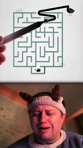 How to get through this LABYRINTH? | LOL