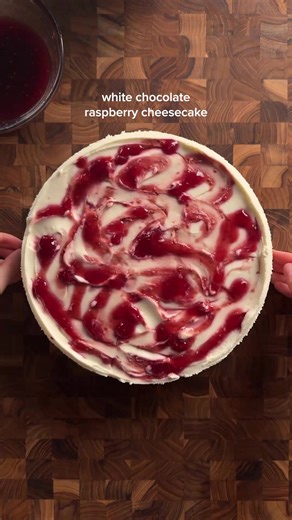No-Bake White Chocolate Raspberry Cheesecake