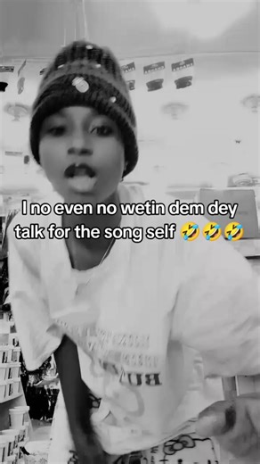 🖤☠️Goldêñ Stårr 🖤☠️ (@gold.strr)’s videos with original sound - 🖤☠️Goldêñ Stårr 🖤☠️