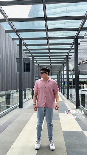Stylish Pink Polo Outfit Ideas for Men