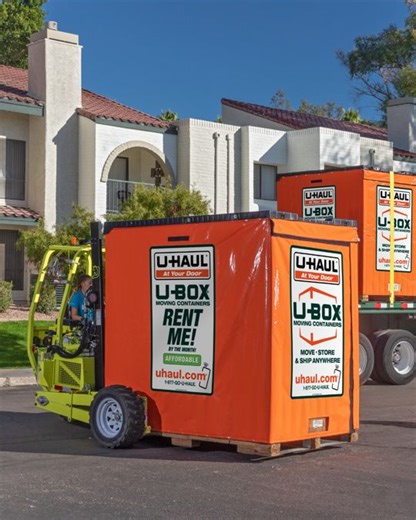 Q: Where can I place a U-Box container? A: U-Box containers are commonly placed in driveways, parking spaces, side yards, or even curbside on the street. They can be placed anywhere that’s flat, level, and accessible by a forklift. When on a U-Box trailer, they can be parked anywhere a vehicle can. Be sure to check with your city or HOA to confirm where container placement is allowed. 📸 IG user: uboxmurrieta #UBox #UHaul #PortableStorage #MovingContainer #StorageContainer #Relocation | U-Haul