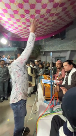 Umar on Instagram: "New account, please follow🙏🙏❤️"