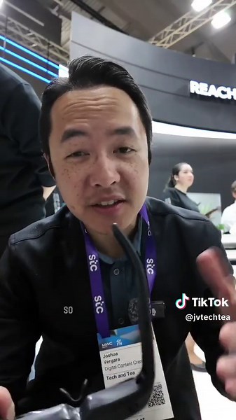 TECNO Pocket Go: Portable Gaming PC in AR Glasses