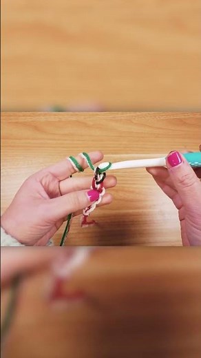 Crochet! Christmas scarf basket weave pattern! #crochet #diyideas #tutorial