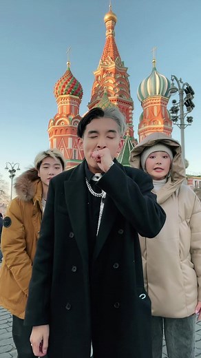 Exploring Russian Culture at Saint Basil's Cathedral