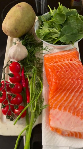 Christmas Eve dinner pan fried trout served on a bed of mashed potatoes seasoned with truffle flavoured salt and spices spinach with dill.simple but delicious | Lindah Rheinwald