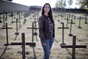 Ixchel Delaporte en immersion à Cadillac (33), entre la ville et l’hôpital psychiatrique : « Les soignants sentent que la psychiatrie marche sur la tête »