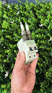 1M views · 3.7K reactions | Use a razor blade to remove the broken key #keychain #key #diy #hack #tips #construction #reels #viral | I am Barone | Facebook