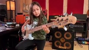 She’s back!! Ellen Alaverdyan, little genius | Part 2 ☕🔥🔥🖤 Video on YouTube: https://www.youtube.com/watch?v=TCrkZxjczWU #coffeemusic | Coffee Music