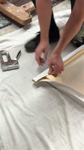 How to stretch a canvas #art #tips #tutorial