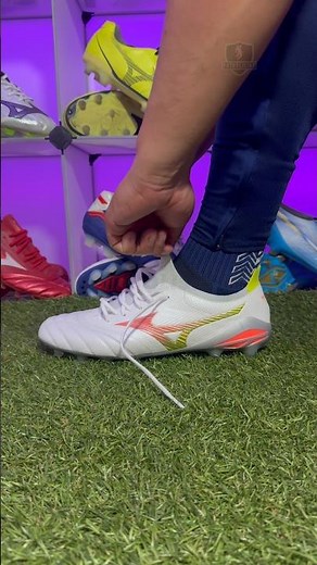 Mizuno Morelia Neo V Beta Japan