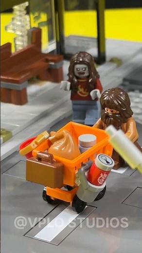 LEGO zombie apocalypse street 🧟‍♂️