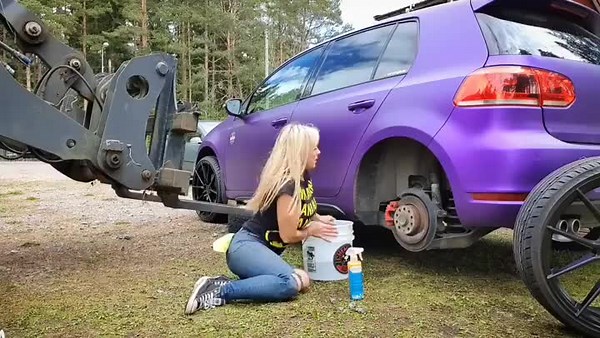 Angelica Larsson on TikTok